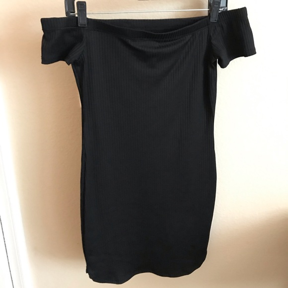 Off-Shoulder Ribbed Mini Dress - Picture 2 of 4